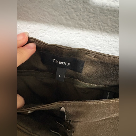 New Theory Casual Army Green Silk Pants Sz6 MSRP: $367 - Picture 7 of 8